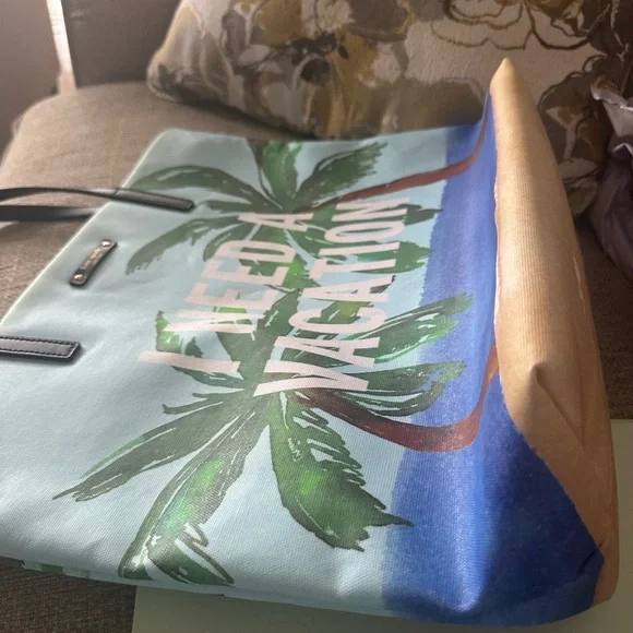 Kate Spade Novelty Blue "I Need A Vacation"
MAXI Tote Bag Bon Shopper - Picture 10 of 13